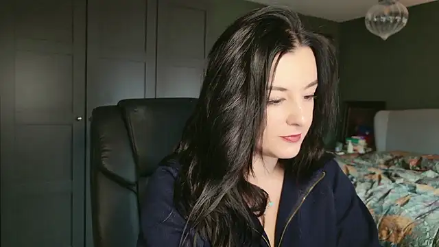 flatwhite0 online show from 8, 1, 2026