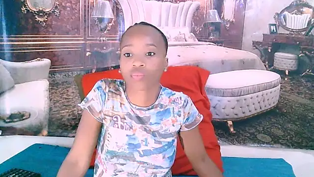 Snapshot of EbonyCreamy69 chatting on 13, 2, 2026 EbonyCreamy69 online show from 13, 2, 2026