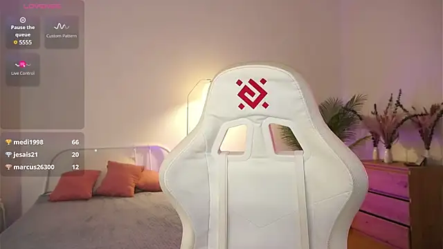 tender babyy online show from 14, 3, 2025