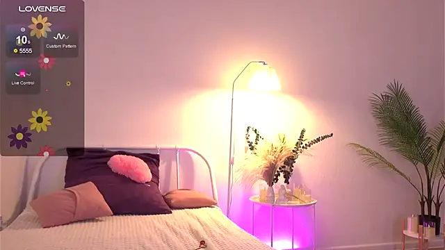 tender babyy online show from 18, 9, 2025