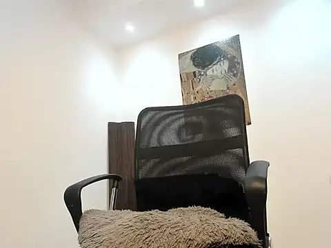 Dirtyboyhot online show from 14, 4, 2026