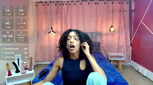 Zia Green online show from 15, 3, 2025