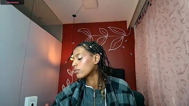 Zia Green online show from 10, 2, 2025