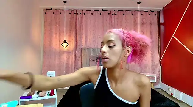 Zia Green online show from 22, 3, 2025