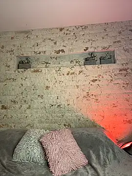 pamela west online show from 13, 4, 2026