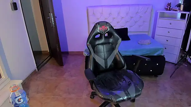 Snapshot of Amy_Kiitty_ chatting on 14, 9, 2025 Amy Kiitty online show from 14, 9, 2025