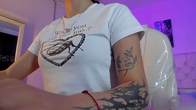 Amy Kiitty  online show from 7, 3, 2026