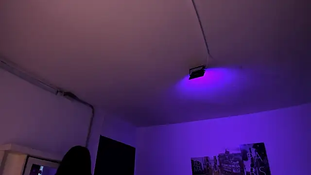 Amy Kiitty  online show from 17, 12, 2025