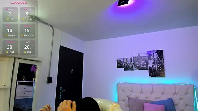 Snapshot of Amy_Kiitty_ chatting on 21, 11, 2025 Amy Kiitty online show from 21, 11, 2025