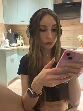 viviandaimond1 online show from 15, 3, 2025