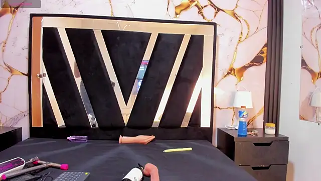 KarinaSimonz online show from 13, 1, 2026