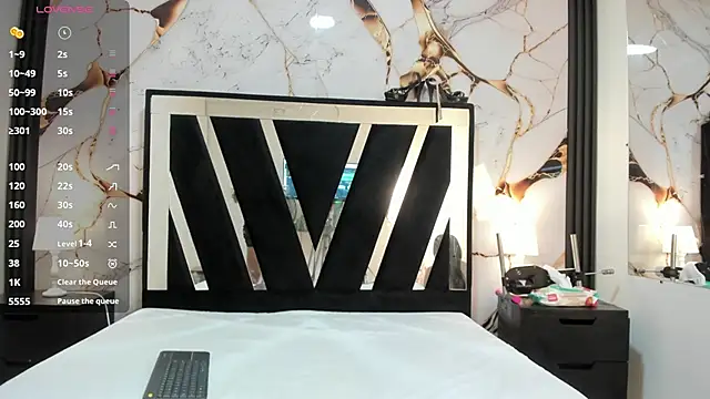 Snapshot of KarinaSimonz chatting on 26, 9, 2025 KarinaSimonz online show from 26, 9, 2025