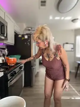 GoldieBakeman online show from 5, 12, 2025