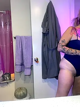 GoldieBakeman online show from 23, 9, 2025