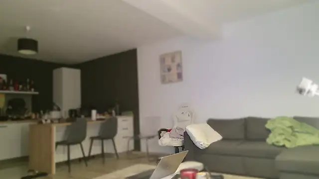 Lorennameliyy online show from 3, 10, 2025