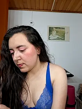 Emi chik online show from 19, 6, 2026