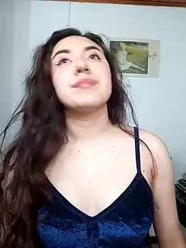 Emi chik online show from 15, 10, 2025