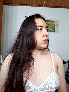 Emi chik online show from 2, 11, 2025