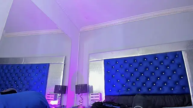 Eyleen Santos online show from 15, 12, 2025