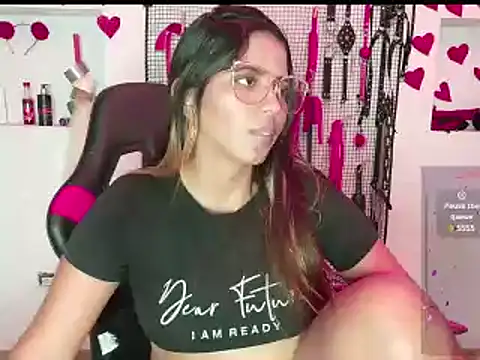 Megaan Greey online show from 16, 3, 2025