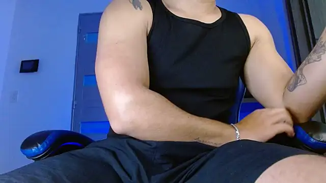 Snapshot of SexyBoy-Bigclit chatting on 21, 6, 2026 SexyBoy-Bigclit online show from 21, 6, 2026