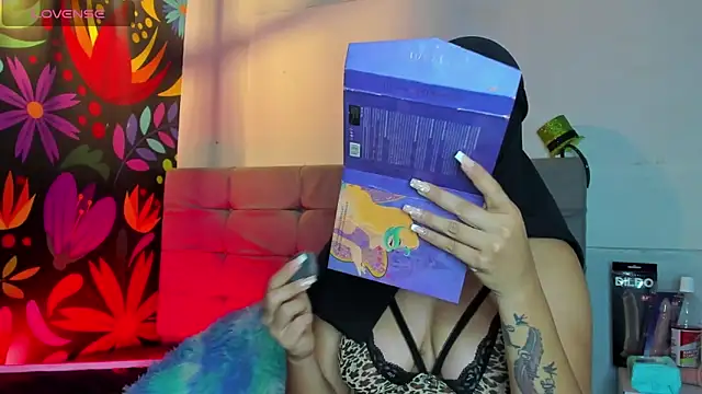 Sweet hot mia online show from 22, 3, 2025