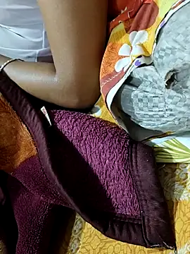 Yashikaa cpl online show from 2, 12, 2025