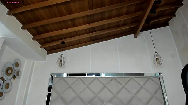 KatieNolan 1 online show from 16, 11, 2025