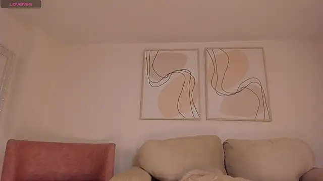 KatieNolan 1 online show from 6, 2, 2026