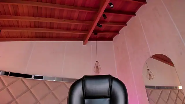 KatieNolan 1 online show from 18, 3, 2025