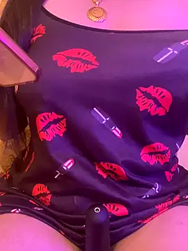 Cameelia online show from 26, 11, 2025