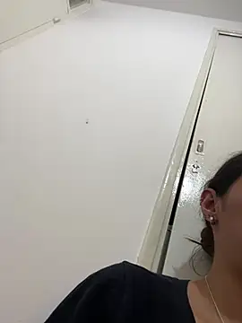 Argentiiniita online show from 17, 12, 2024