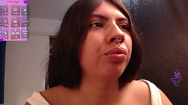 Argentiiniita online show from 5, 10, 2025