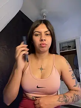 Argentiiniita online show from 1, 12, 2025