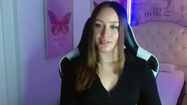 Ivyy Crystal online show from 27, 2, 2025