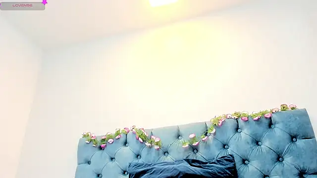 Sophie Smith69 online show from 17, 2, 2025