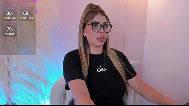 Snapshot of thaliafox_ chatting on 23, 1, 2025 thaliafox online show from 23, 1, 2025