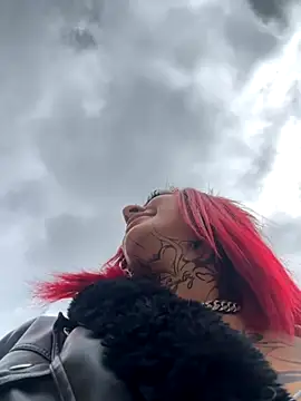 Kuromi LS online show from 10, 9, 2025