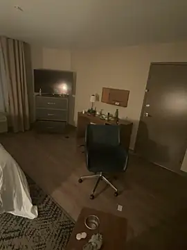 Youcunn online show from 8, 3, 2026