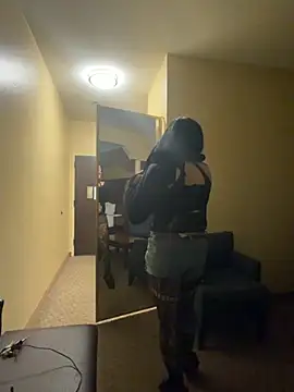 Youcunn online show from 11, 11, 2025