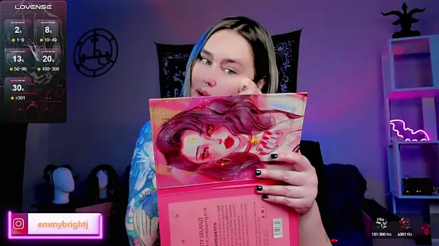 Snapshot of Emmybrightj_ chatting on 18, 3, 2025 Emmybrightj online show from 18, 3, 2025