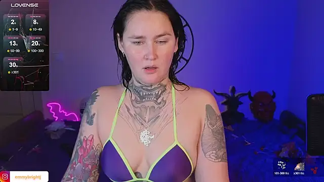 Snapshot of Emmybrightj_ chatting on 13, 11, 2025 Emmybrightj online show from 13, 11, 2025