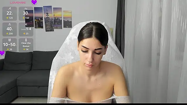 Kimi Ivy online show from 30, 11, 2025