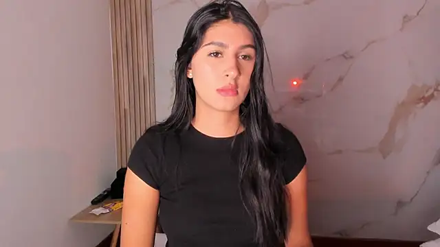 Ashley Evans18 online show from 22, 9, 2025