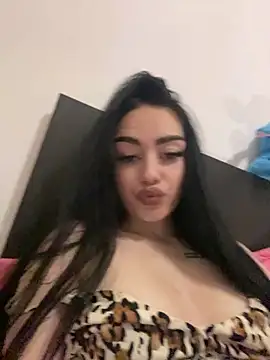 Gya Rue online show from 16, 11, 2025