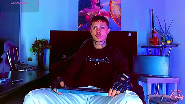 Snapshot of HannibalLester chatting on 6, 2, 2026 HannibalLester online show from 6, 2, 2026