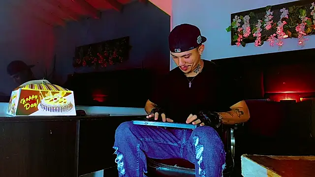 HannibalLester online show from 18, 4, 2026