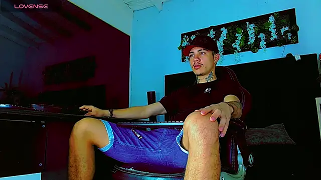 Snapshot of HannibalLester chatting on 1, 3, 2026 HannibalLester online show from 1, 3, 2026