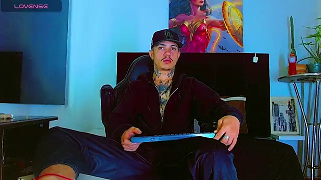 Snapshot of HannibalLester chatting on 16, 2, 2026 HannibalLester online show from 16, 2, 2026