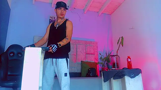 HannibalLester online show from 5, 10, 2025